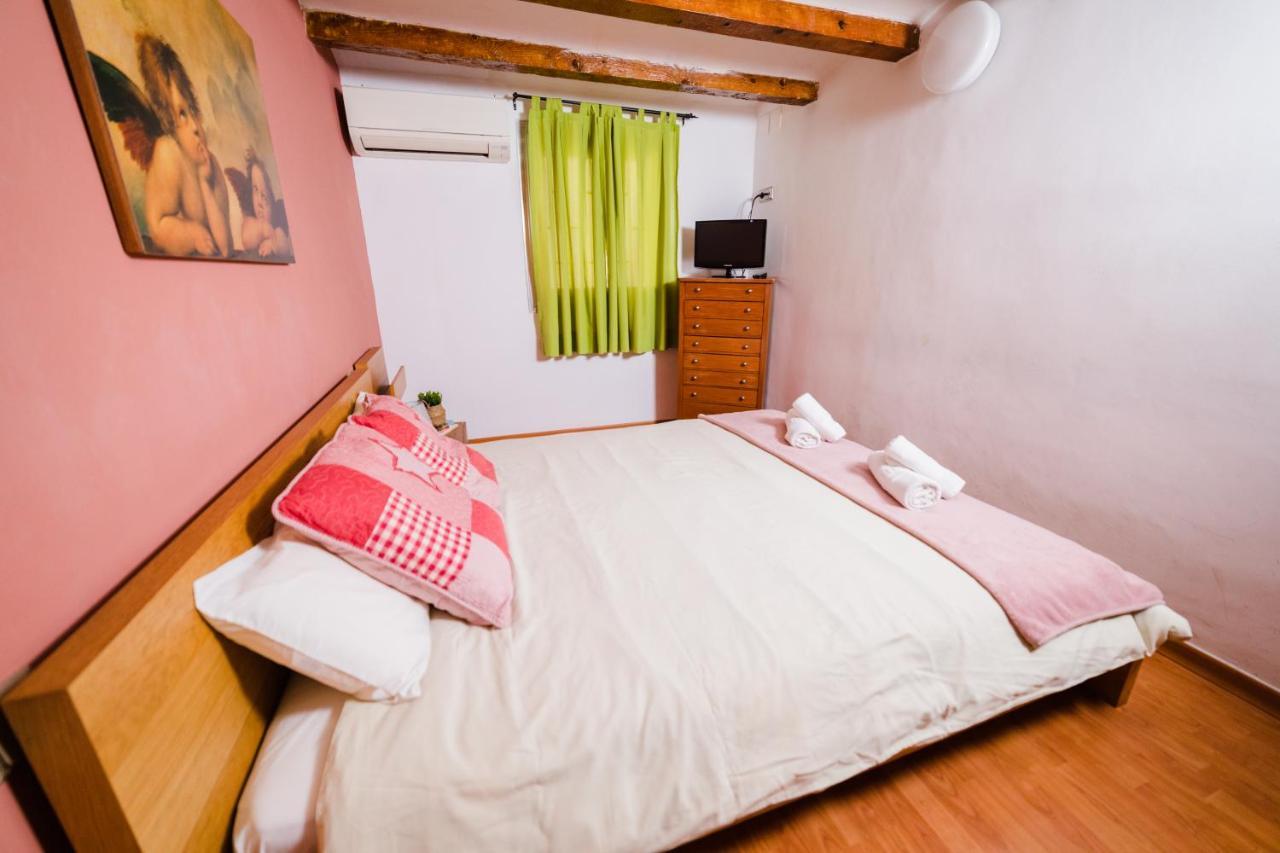 Rustic Poble Sec Apartment Barselona Dış mekan fotoğraf